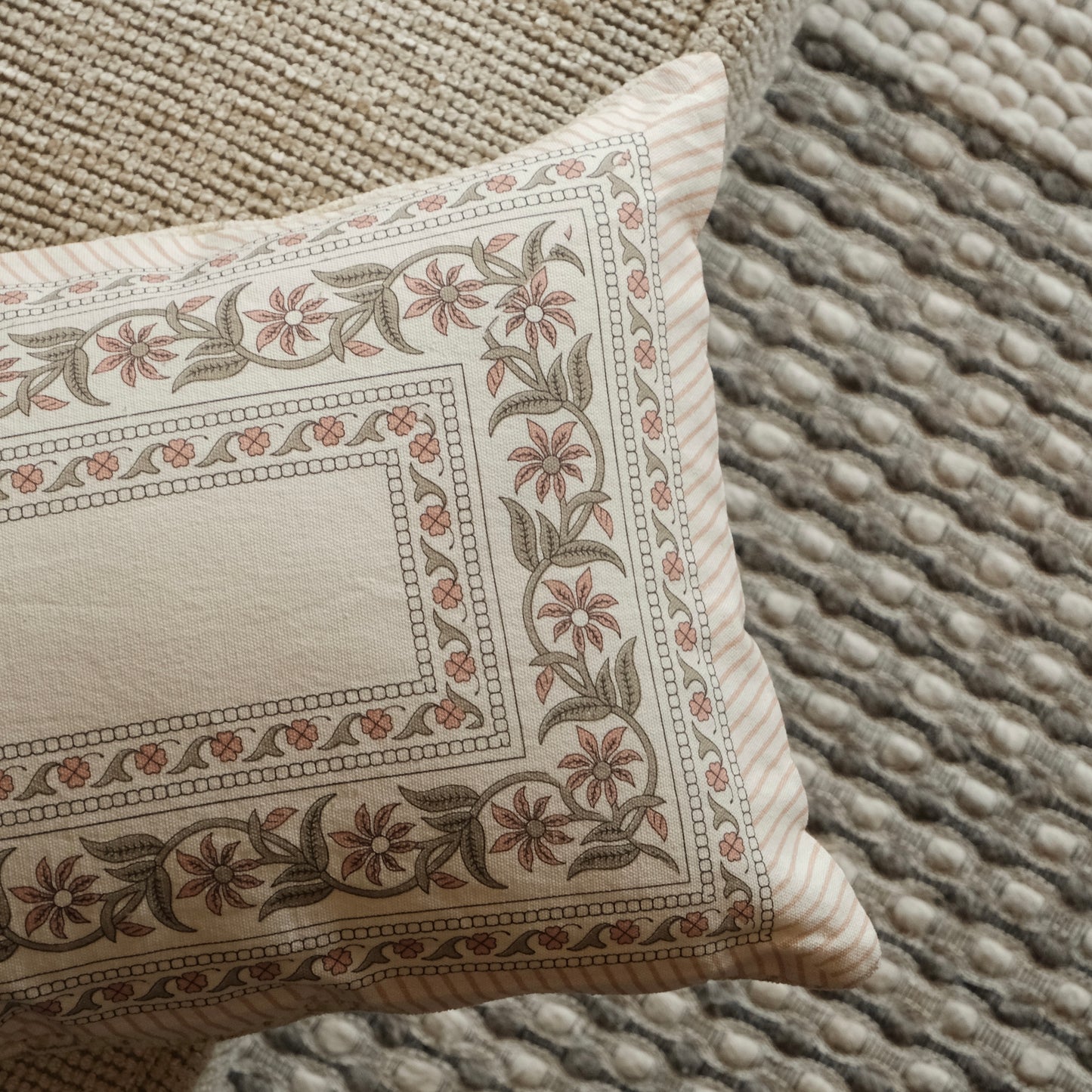 Cojín Rectangular Flores