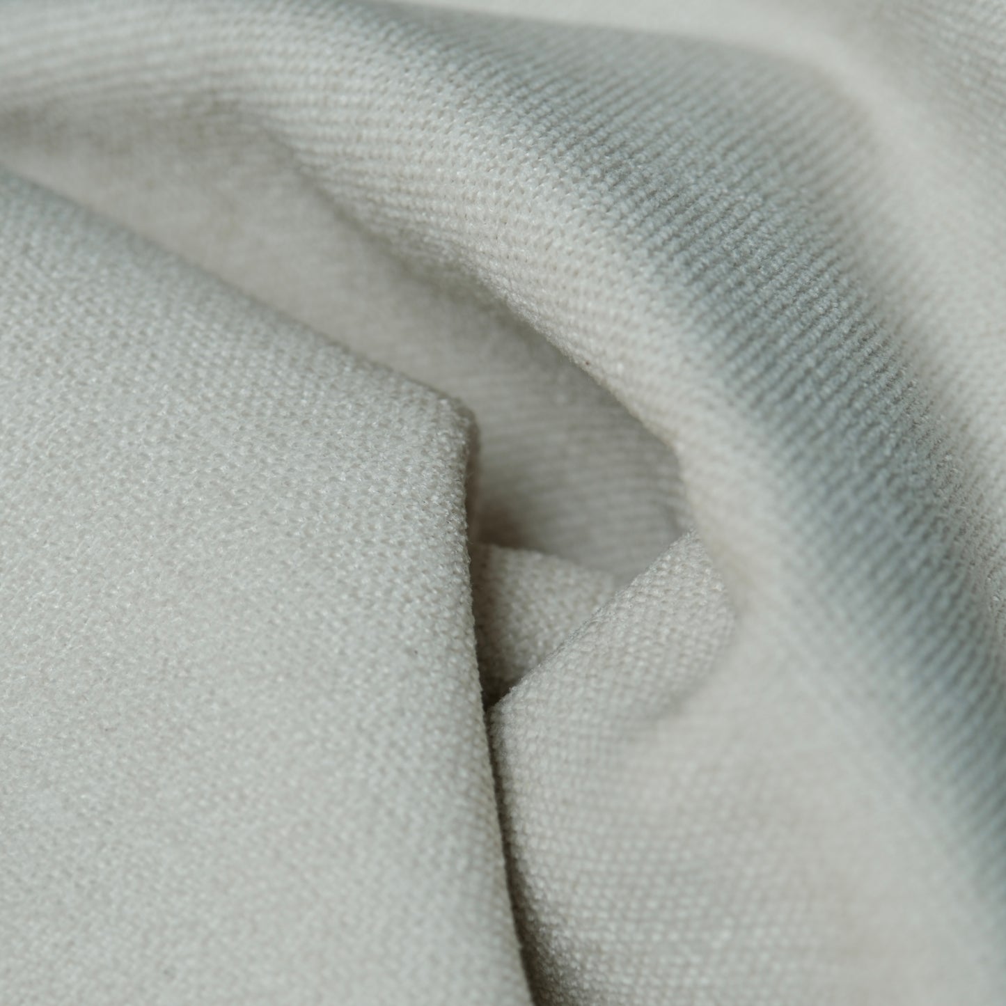 VELVETY-05