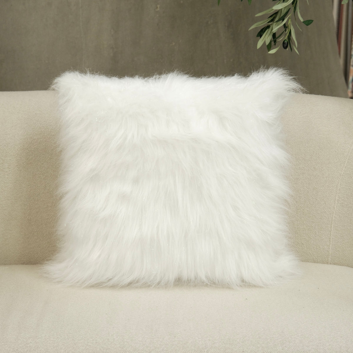 COJIN CUADRADO PELUCHE BLANCO LUREX