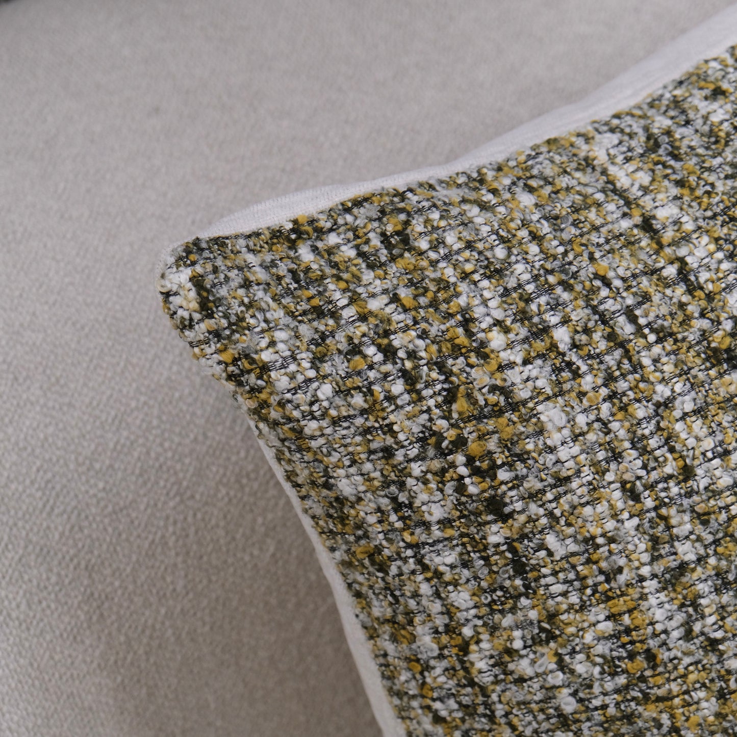 COJÍN CUADRADO TWEED VERDE