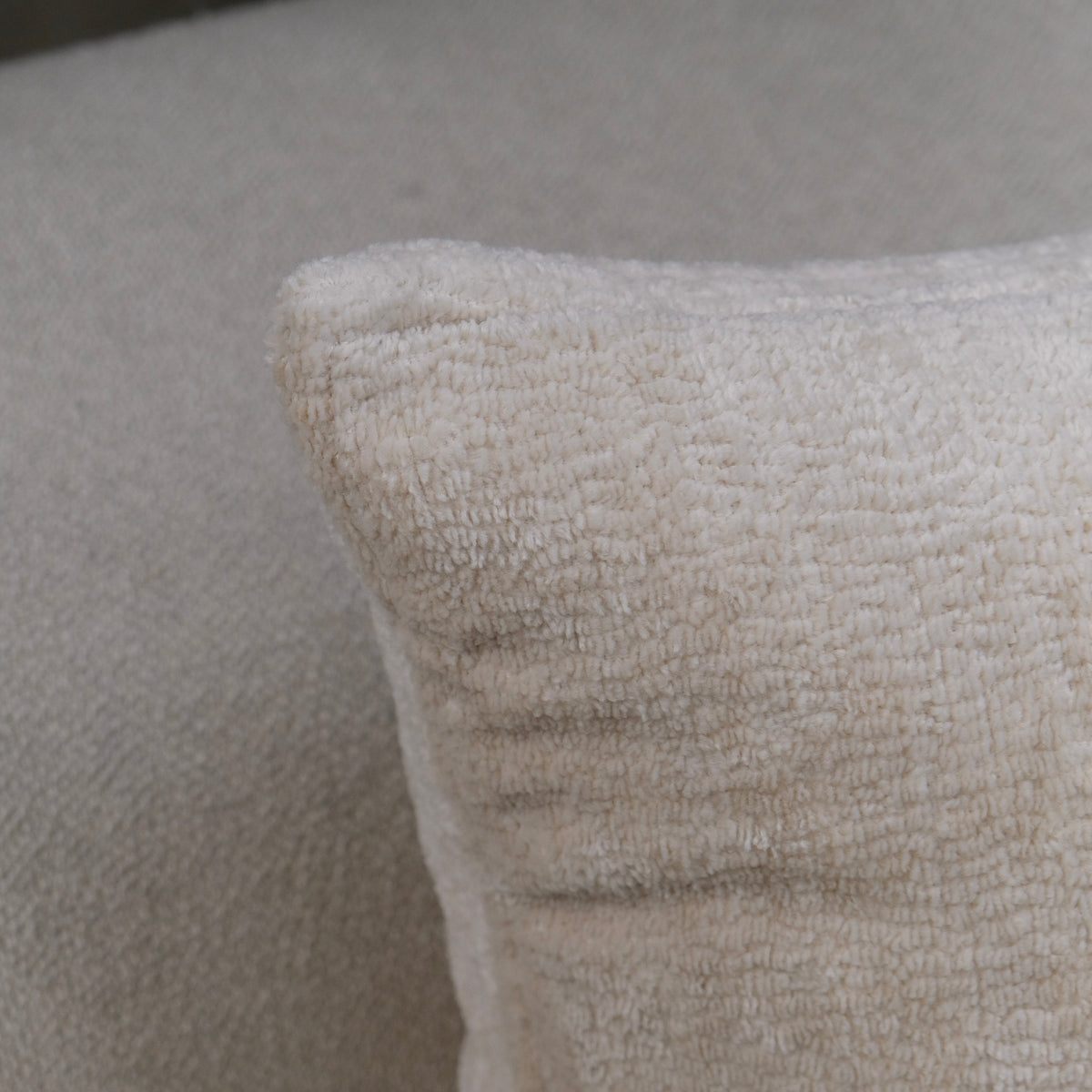 COJÍN CUADRADO TEXTURA BEIGE